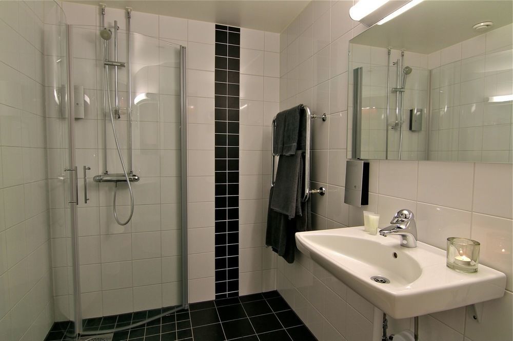 Hotel Gyllene Uttern Granna Luaran gambar